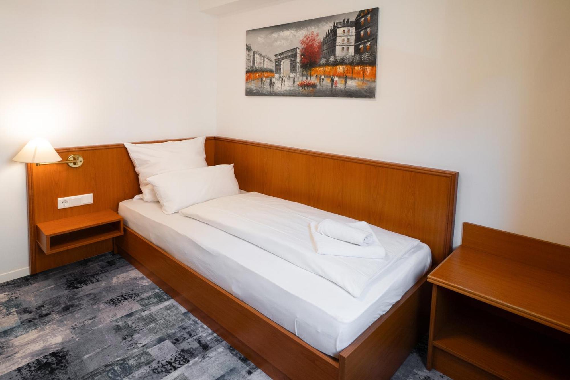 Hotel Zur Post Herne Εξωτερικό φωτογραφία